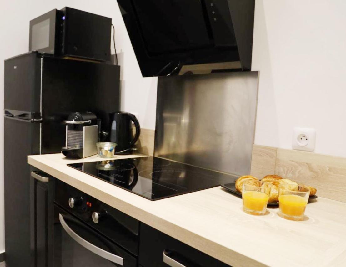 L'Escapade, Appartement Cosy Au Coeur De Грас Екстериор снимка
