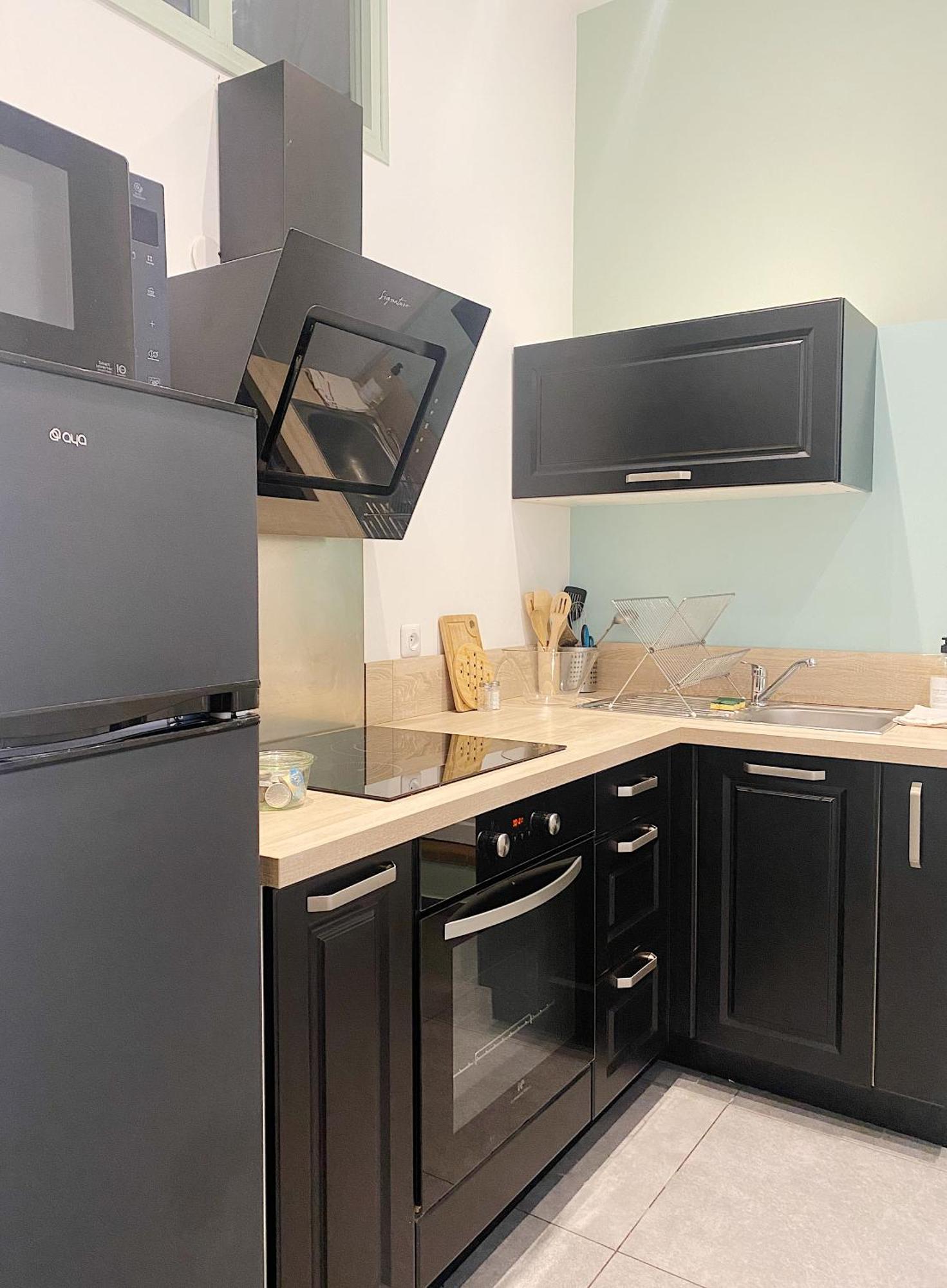 L'Escapade, Appartement Cosy Au Coeur De Грас Екстериор снимка