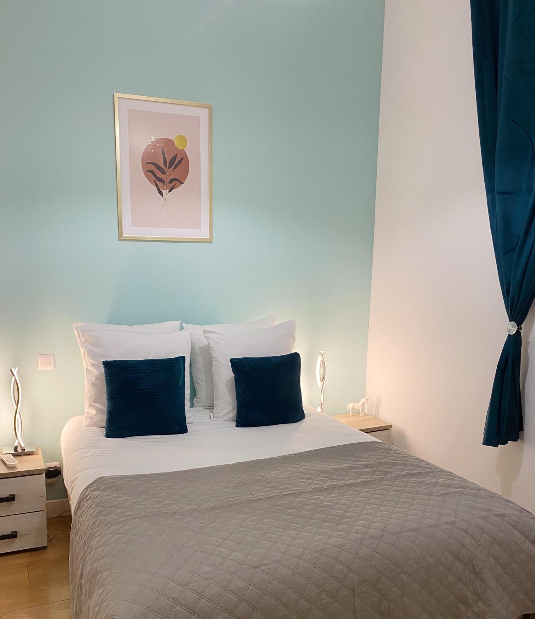L'Escapade, Appartement Cosy Au Coeur De Грас Екстериор снимка